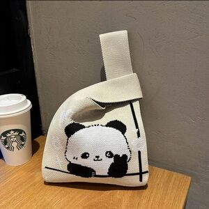 Mini tote style knit bag